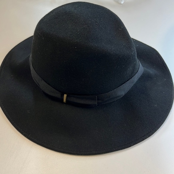 Raffaello Bettini 100% Wool Hat w/ Band & Gold Detail, NWT! - Picture 2 of 5